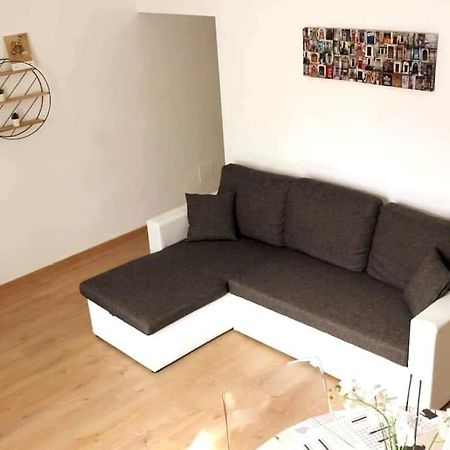 Ferienwohnung Au Coeur De Saint Chamas Exterior foto